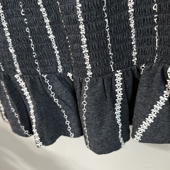 AE off the Shoulder Crop top size Large - Picture 4 of 9